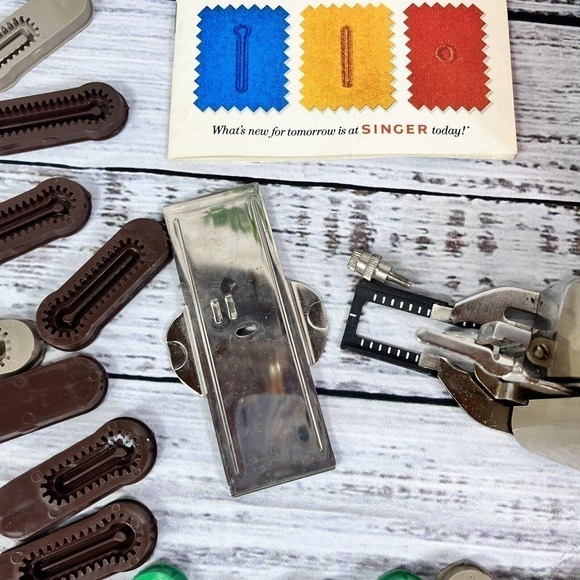 SINGER Professional Buttonholer 20 Cams 381116 for Slant 0 Matic Zig Zag Machine - Picture 10 of 16